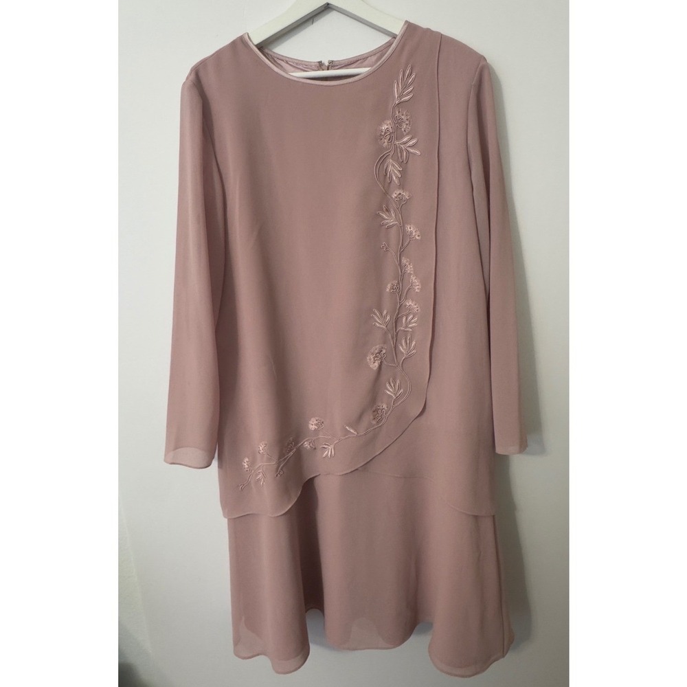 Studio I Layered Shift Dress 14 Mauve Pink Floral Beaded Tiered Wedding Guest